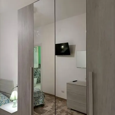 Stanza Luminosa Confortevole Vicino Al Mare Apartment
